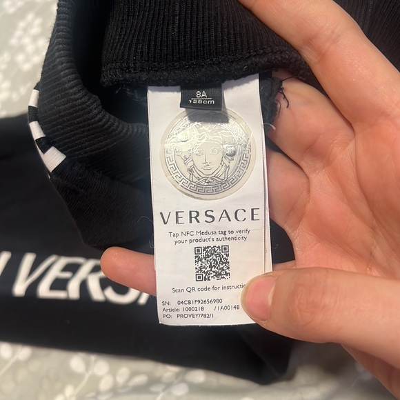 Versace kids pants - Picture 6 of 8